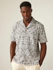 Neutral Navajo Style Cuban Collar Textured Jersey Short Sleeve Shirt - Image 2 of 8