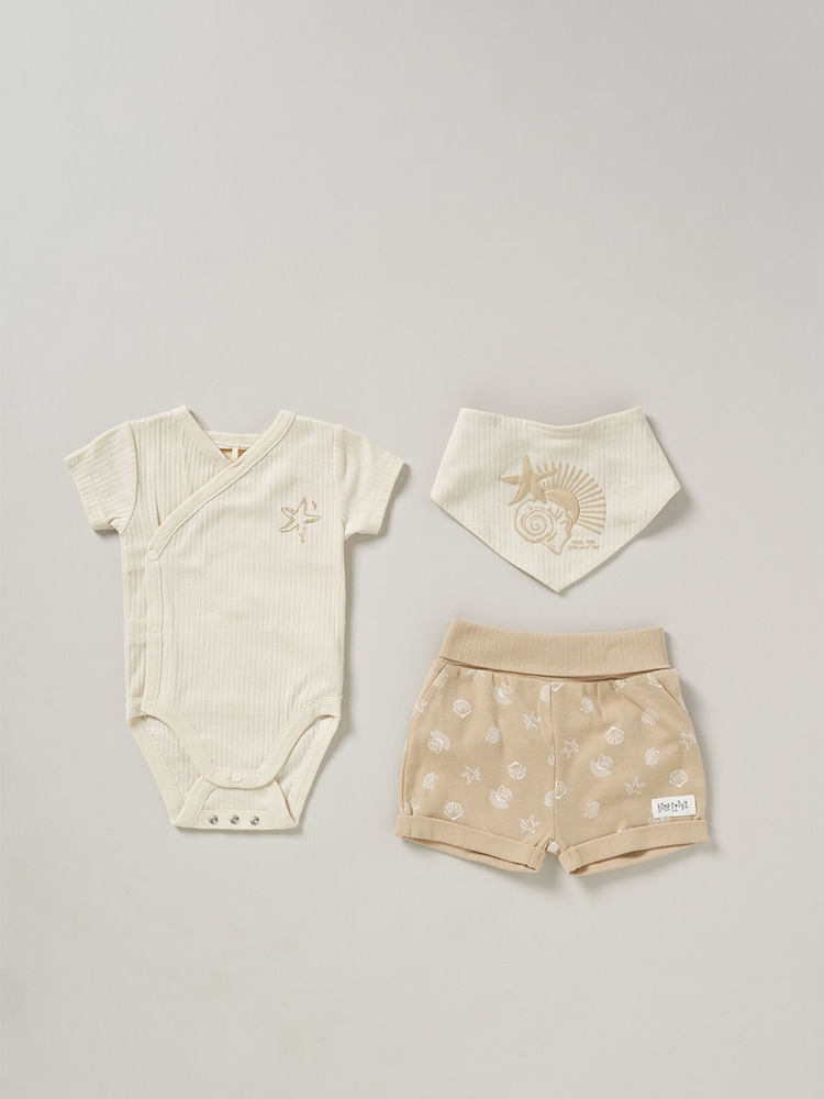 Homegrown Natural 3 Piece Bodysuit Shorts And Reversible Bib Set - Image 1 of 5