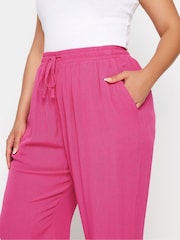 Yours Curve Pink Crinkle Ruched Hem Cropped Trousers - Image 4 of 5