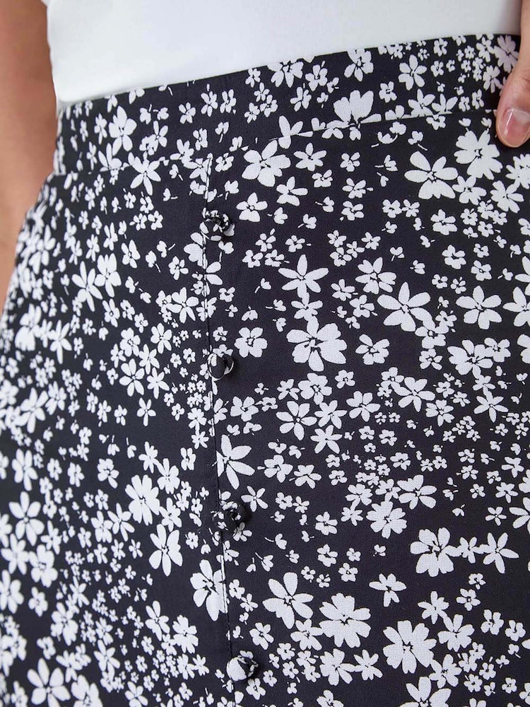 Dusk Black Ditsy Floral Button Detail Midi Skirt - Image 5 of 5