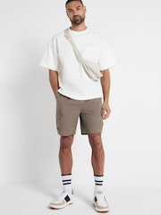 River Island Brown Regular Fit Cargo Shorts - Image 1 of 4