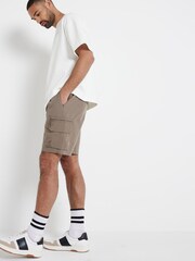 River Island Brown Regular Fit Cargo Shorts - Image 2 of 4