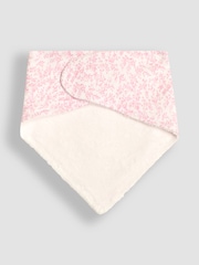 JoJo Maman Bébé White Baby Ditsy Dribble Bibs 3 Pack - Image 7 of 8