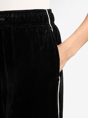 Nike Black Sportswear Collection Velour Joggers - Image 5 of 5