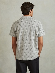 Reiss Ecru/Navy Enzzo Jacquard Cuban Collar Shirt - Image 3 of 4