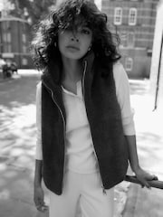 Brown Faux Fur Heavy Zip Through Gilet - Image 2 of 9