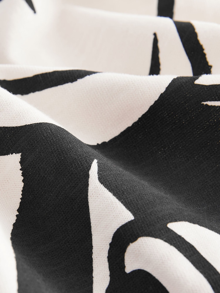 White Mickey Mouse Long Sleeve T-Shirt (3mths-8yrs) - Image 3 of 4