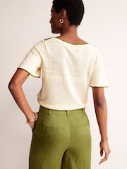 Boden Cream Maggie V-Neck 100% Linen T-Shirt - Image 3 of 6
