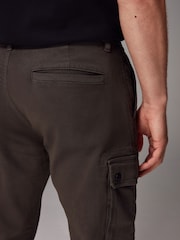 Verde caqui - Pantalones cargo elásticos de Motion Flex - Imagen 5 de 10