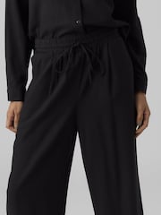 Schwarz - Vero Moda –Host aus Leinenmischung mit weitem Bein - Bild 3 von 4
