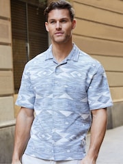 Threadbare Blue Blend Zig Zag Revere Collar Short Sleeve Shirt - Image 3 of 4