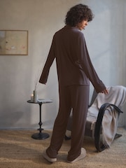 Schokoladenbraun - Gerippter Pyjama mit Knopfleiste - Bild 4 von 11