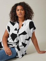 Evans Curve Linear Print Black Blouse - Image 5 of 6