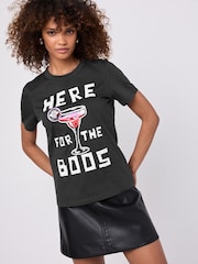 Charcoal Grey Halloween Spooky Cocktail 100% Cotton T-Shirt - Image 1 of 6