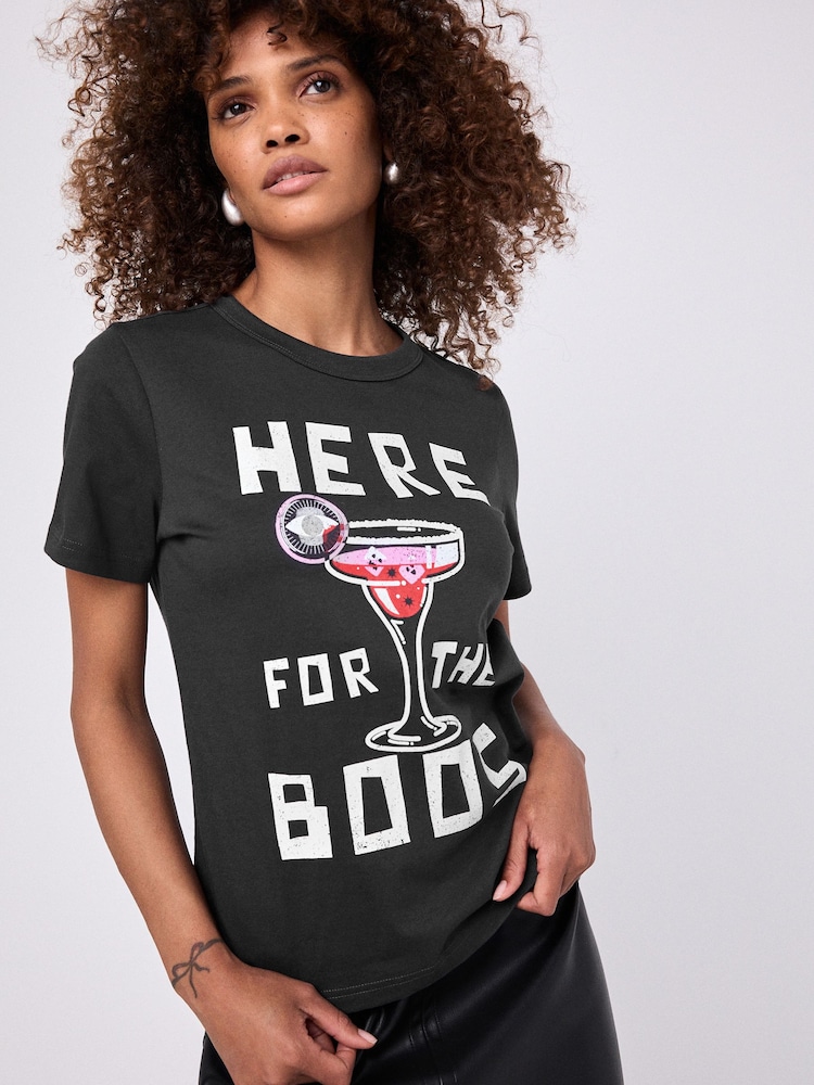 Charcoal Grey Halloween Spooky Cocktail 100% Cotton T-Shirt - Image 2 of 6