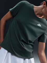 Nike Dark Green Sportswear Club Essentials T-Shirt - Image 4 of 5
