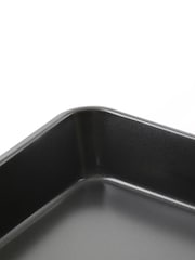 Essentials by Premier Black Set Of Three Roasting Trays With Wire Racks - Image 2 of 6