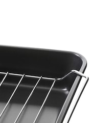 Essentials by Premier Black Set Of Three Roasting Trays With Wire Racks - Image 4 of 6