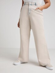 Simply Be Cream Bleach Wash 00s Wide Leg Jeans - Image 2 of 4