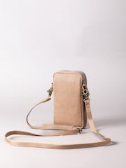 Lakeland Leather Taupe Harstone Travel Bag - Image 5 of 6