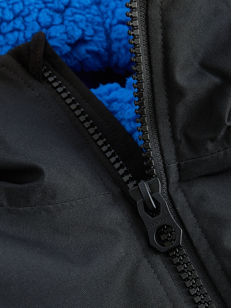 Black Waterproof Changing Robe (3-16yrs) - Image 11 of 11