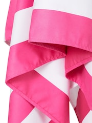 Dock & Bay Phi Phi Pink Quick Dry Towel - Image 4 of 5