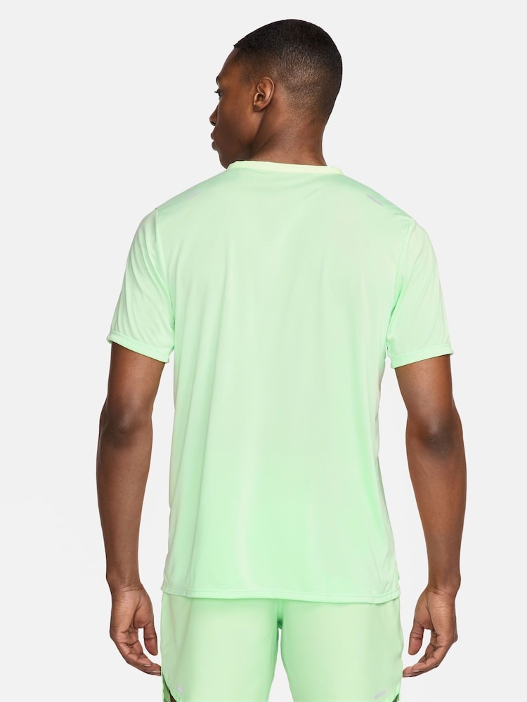 Nike Green Rise 365 Running T-Shirt - Image 2 of 13