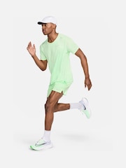Nike Green Rise 365 Running T-Shirt - Image 6 of 13