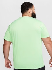 Nike Green Rise 365 Running T-Shirt - Image 8 of 13