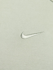 Nike Green Primary Dri-FIT UV Pullover Versatile Hoodie - Image 7 of 9