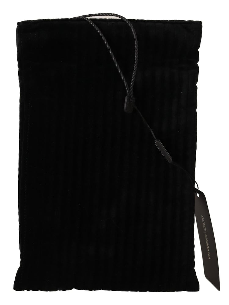 Dolce & Gabbana Velvet Quilt Drawstring Logo Plaque Pouch Black Bag - Image 2 of 4 Dolce & Gabbana Velvet Quilt Drawstring Logo Plaque Pouch Black Bag - Image 2 of 4