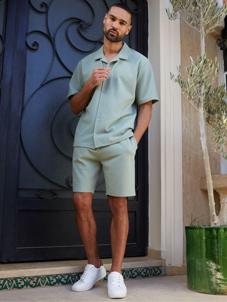 Threadbare Green Textured Elasticated Waist Shorts - Image 4 of 4