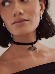 Black Halloween Bat Choker Necklace - Image 2 of 4