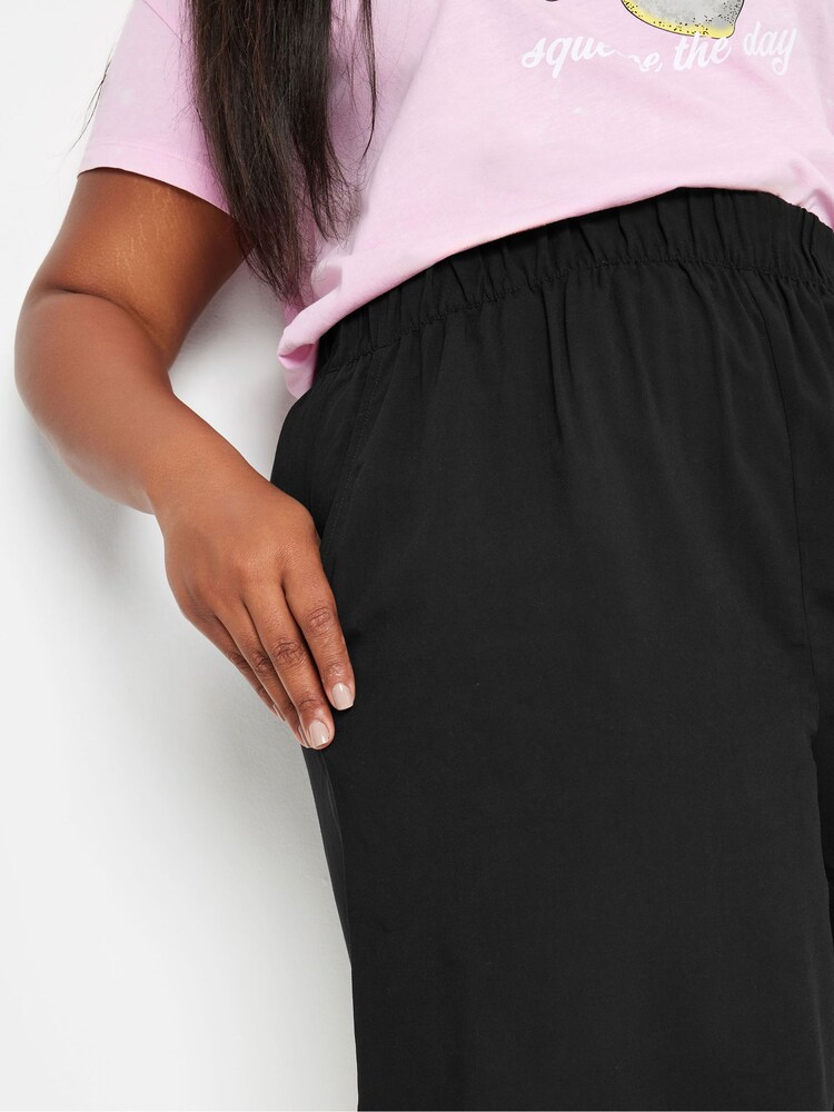 Yours Curve Black Woven Shorts - Image 4 of 4