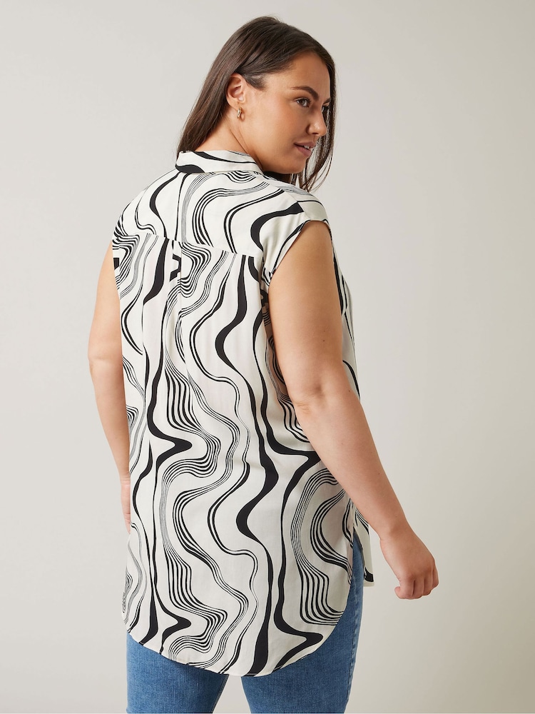 Evans Curve Abstract Print White Tunic - Image 2 of 5