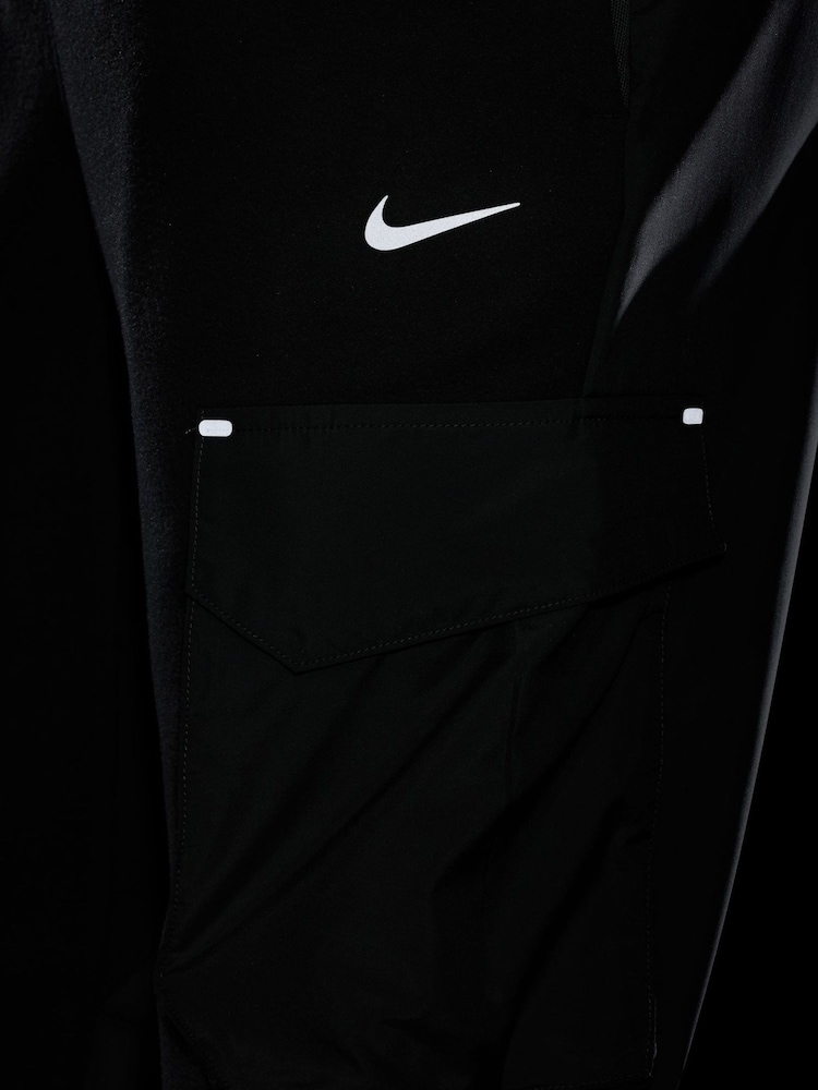 Nike Green Therma FIT City Utility EasyOn Winterized Joggers - Image 4 of 4