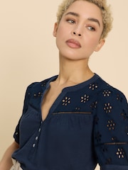 White Stuff 100% Cotton Bella Broderie Mix Top - Imagem 4 de 7