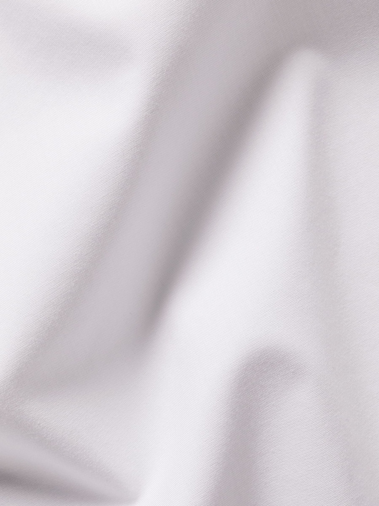 Charles Tyrwhitt White Slim Fit 100% Cotton Cutaway Collar Non Iron Poplin Shirt - Image 6 of 6