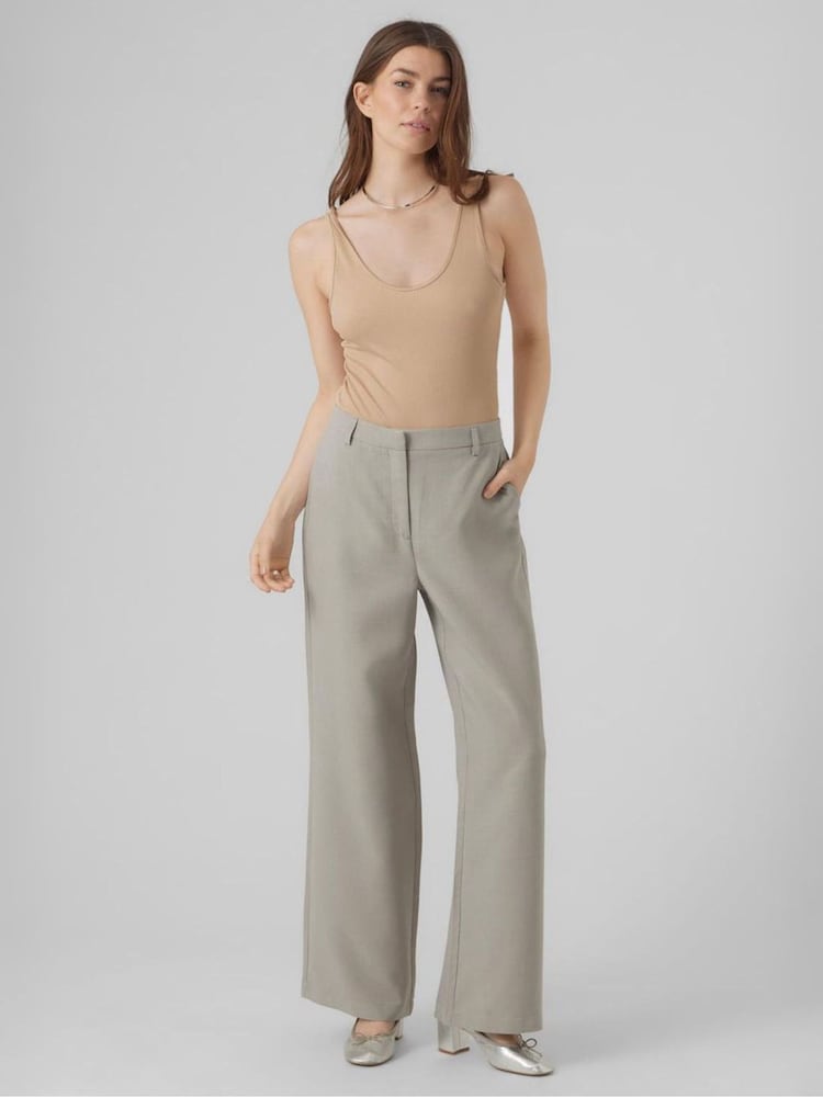 Vero Moda kalhoty s širokými nohavicemi - Image 1 of 4