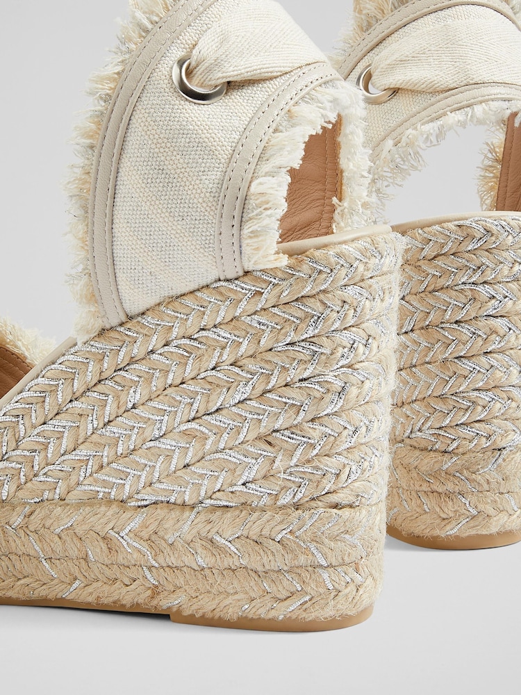 Naravni - LK Bennett Sofia Canvas Espadrille čevlji s polno peto - Slika 4 iz 4 Naravni - LK Bennett Sofia Canvas Espadrille čevlji s polno peto - Slika 4 iz 4