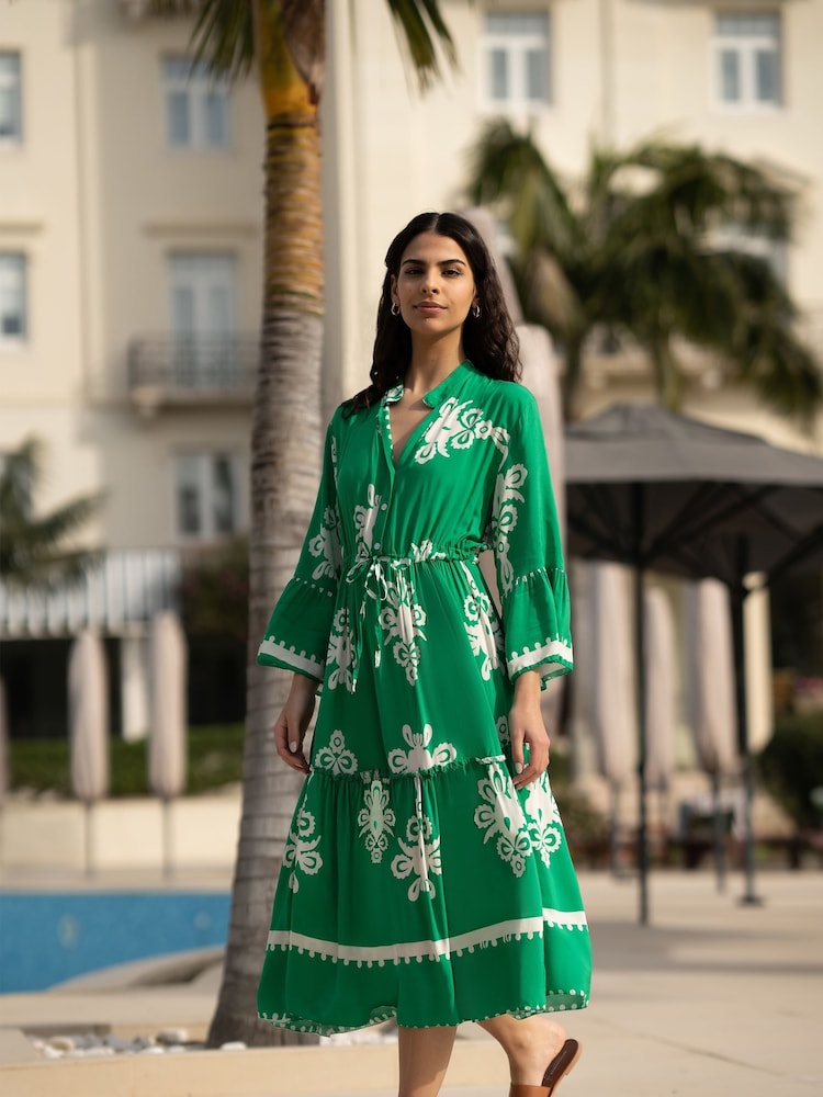 Yumi Green Viscose Midi Dress With Long Sleeves - Image 1 of 9