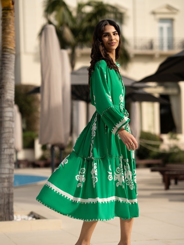 Yumi Green Viscose Midi Dress With Long Sleeves - Image 2 of 9