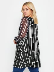 Yours Curve Geometrisch bedrucktes Top mit Mesh-Ärmeln​​​​​​​ - Bild 2 von 4