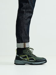 Regatta Green Mens Vendeavour Waterproof Hiking Boots - Image 4 of 6