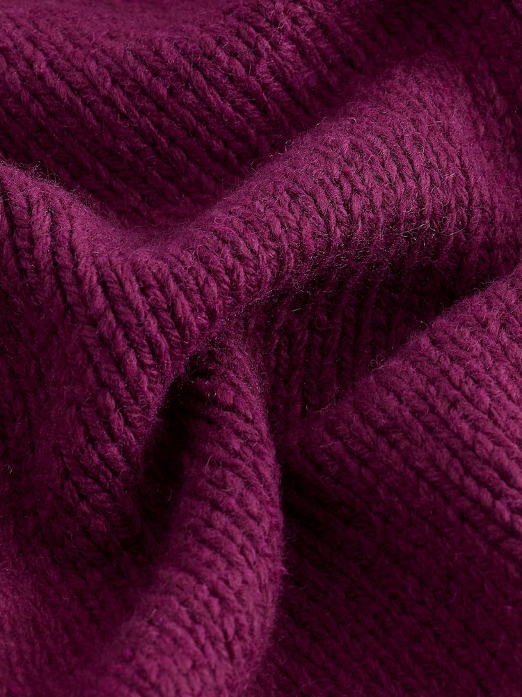 Burgundy Red Seam Detail V-Neck Knitted Jumper - Image 7 of 7 Burgundy Red Seam Detail V-Neck Knitted Jumper - Image 7 of 7