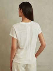 Reiss White Lottie Marled Linen V Neck T-Shirt - Image 4 of 6
