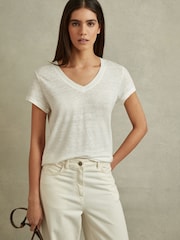 Reiss White Lottie Marled Linen V Neck T-Shirt - Image 5 of 6