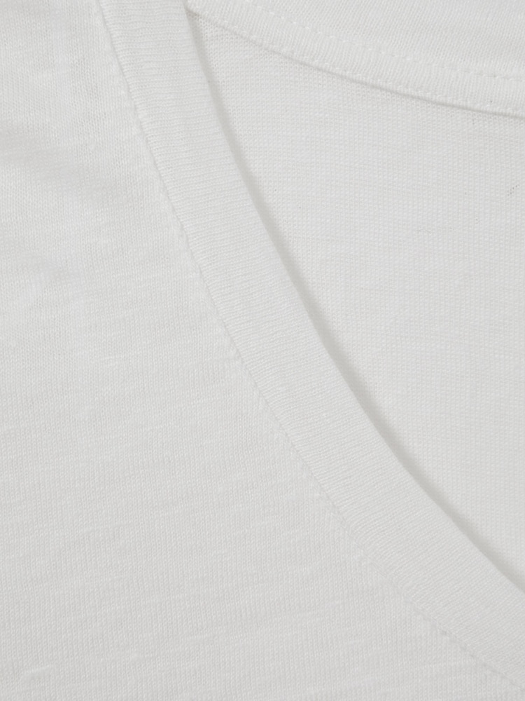 Reiss White Lottie Marled Linen V Neck T-Shirt - Image 6 of 6