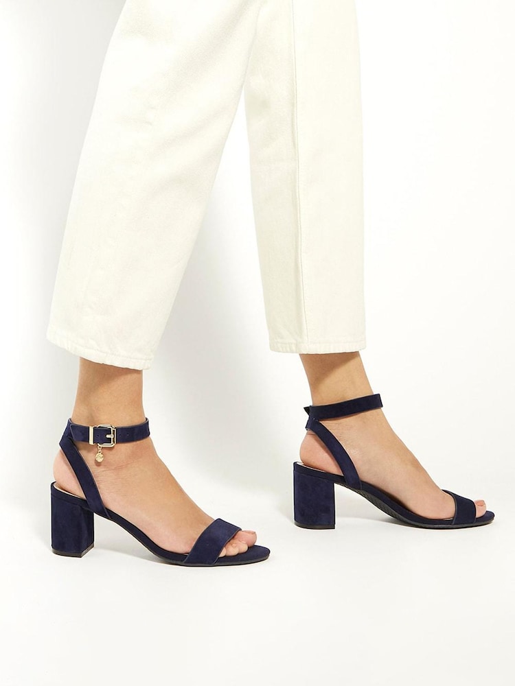Azul - Sandalias de tacón cuadrado mediano Memee de Dune London - Imagen 1 de 7 Azul - Sandalias de tacón cuadrado mediano Memee de Dune London - Imagen 1 de 7