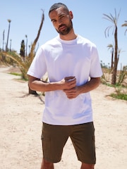 Threadbare Khaki Linen Blend Cargo Shorts - Image 3 of 4